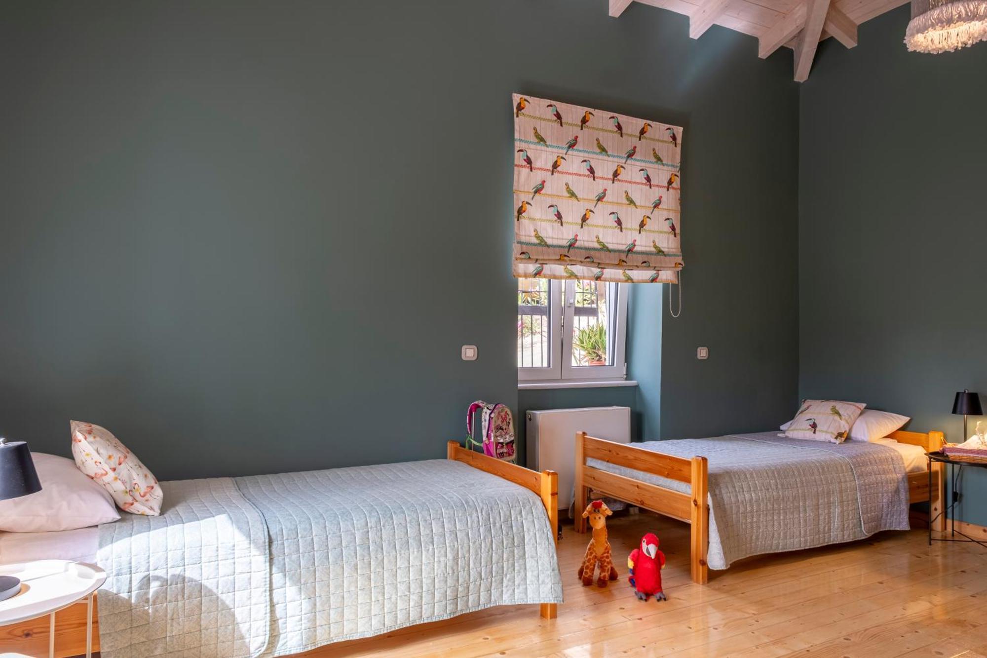 Oasis Home Tolo Luaran gambar