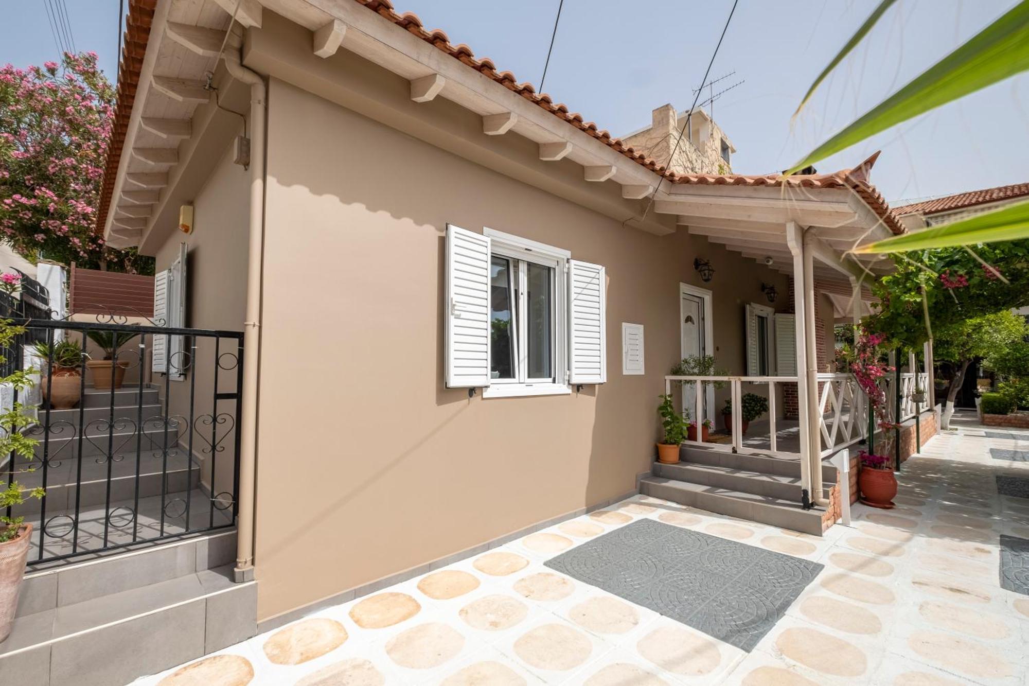 Oasis Home Tolo Luaran gambar