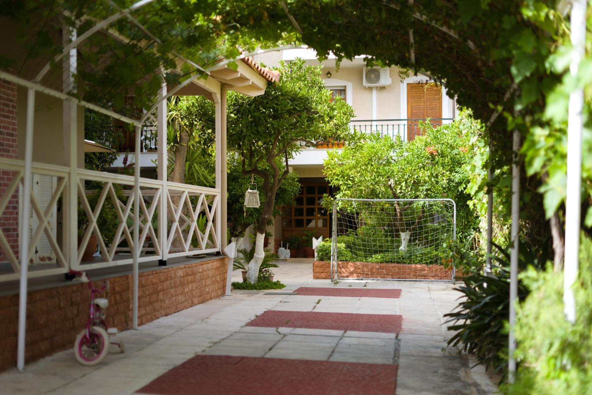 Oasis Home Tolo Luaran gambar
